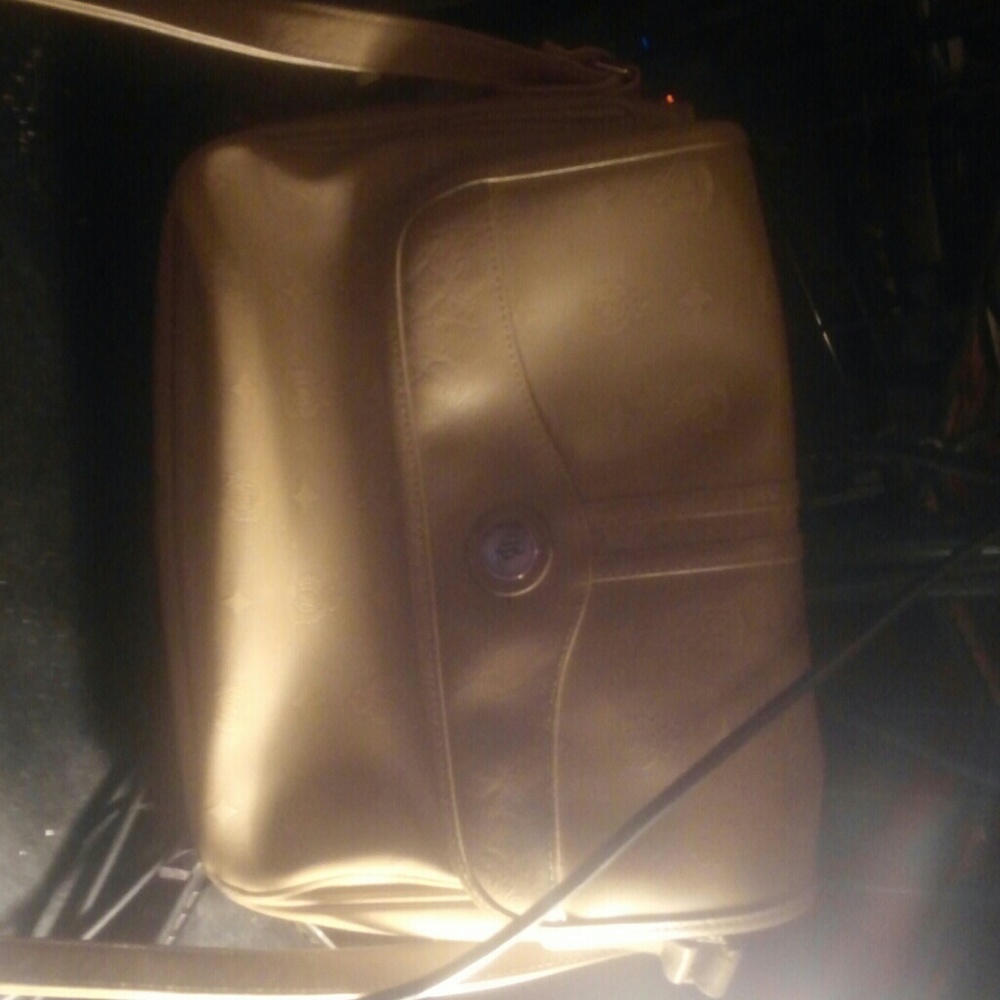 New Original Bruno Lorelli purse
